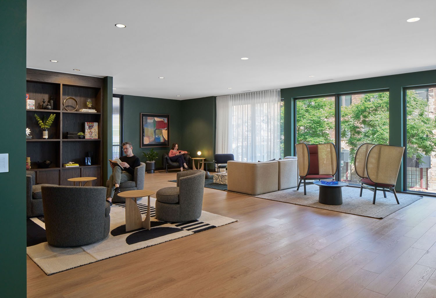 Spread out and relax in the lounge