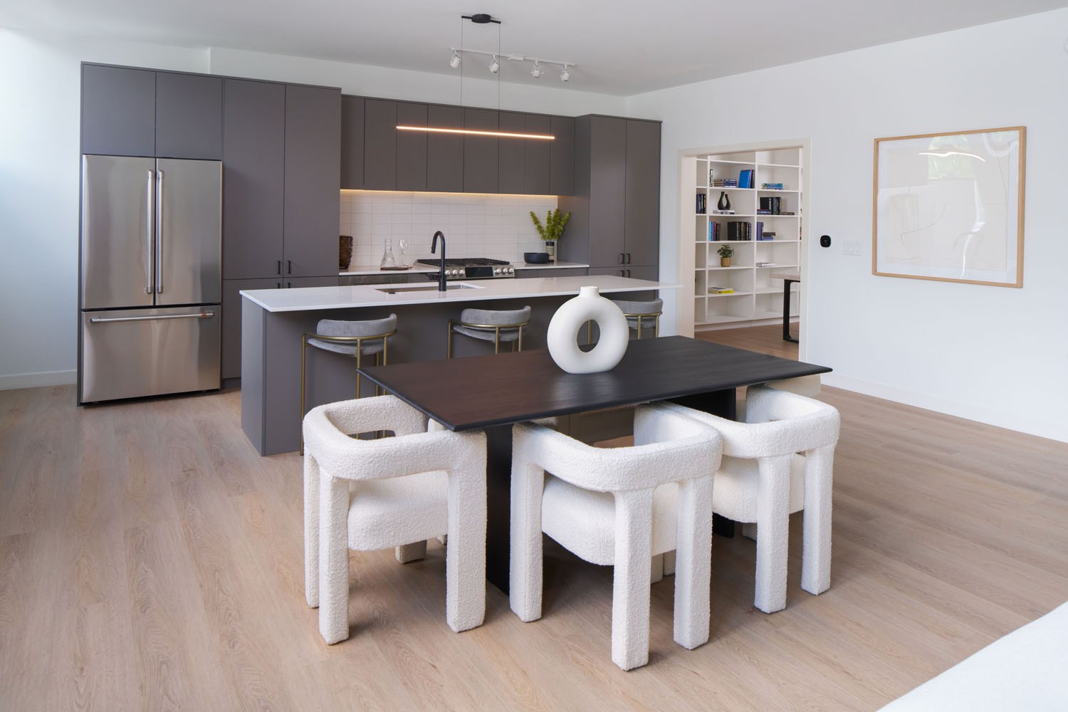 Spacious townhome apartments